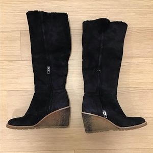 Coach black shearling wedge boots size 7